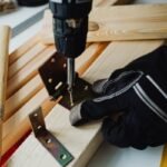 Montar Bisagras con atornillador